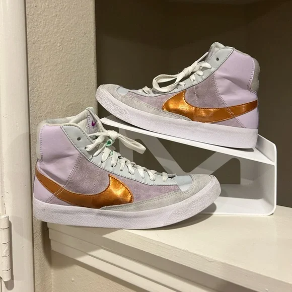 NIKE Blazer Youth Size 6Y Mid 77 Barley Grape Metallic Copper DQ6084 500 - Picture 1 of 9